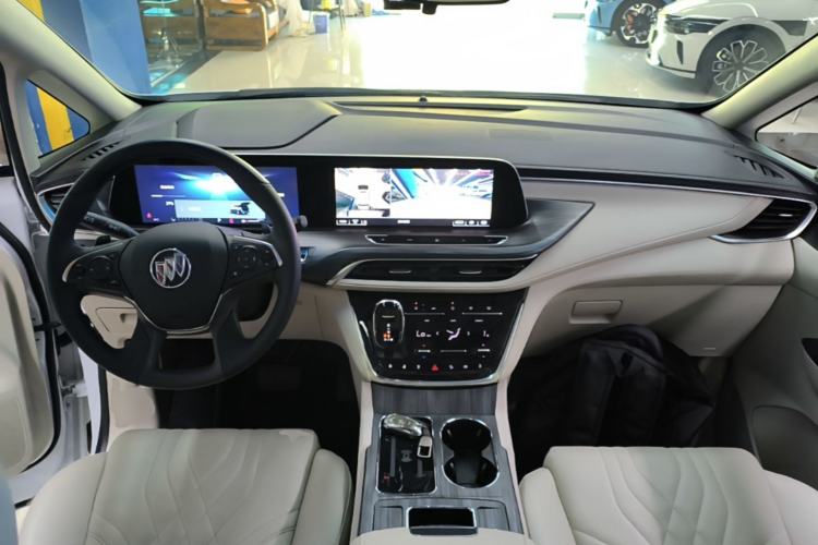 Used Buick GL8 2023 ES Lu Zun Comfort Model Center Console