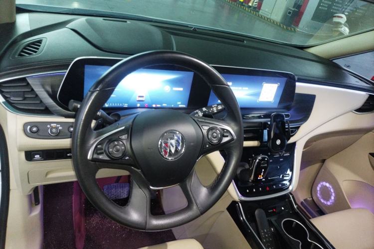 Used Buick GL8 2023 ES Lu Zun Deluxe Model Center Console