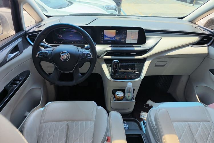 Used Buick GL8 2023 ES Lu Zun Luxury Edition and Yue Version Center Console