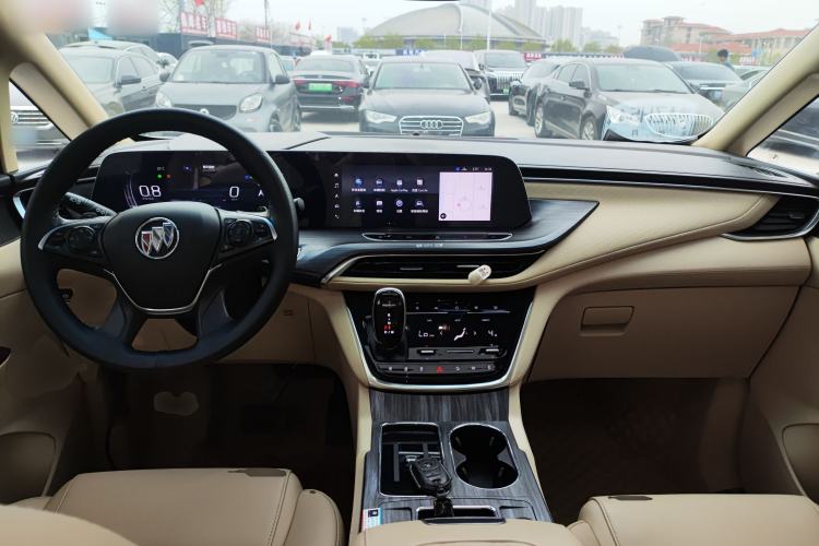 Used Buick GL8 2023 ES Lu Zun Deluxe Model Center Console