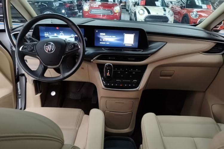Used Buick GL8 2023 ES Lu Zun Deluxe Model Center Console