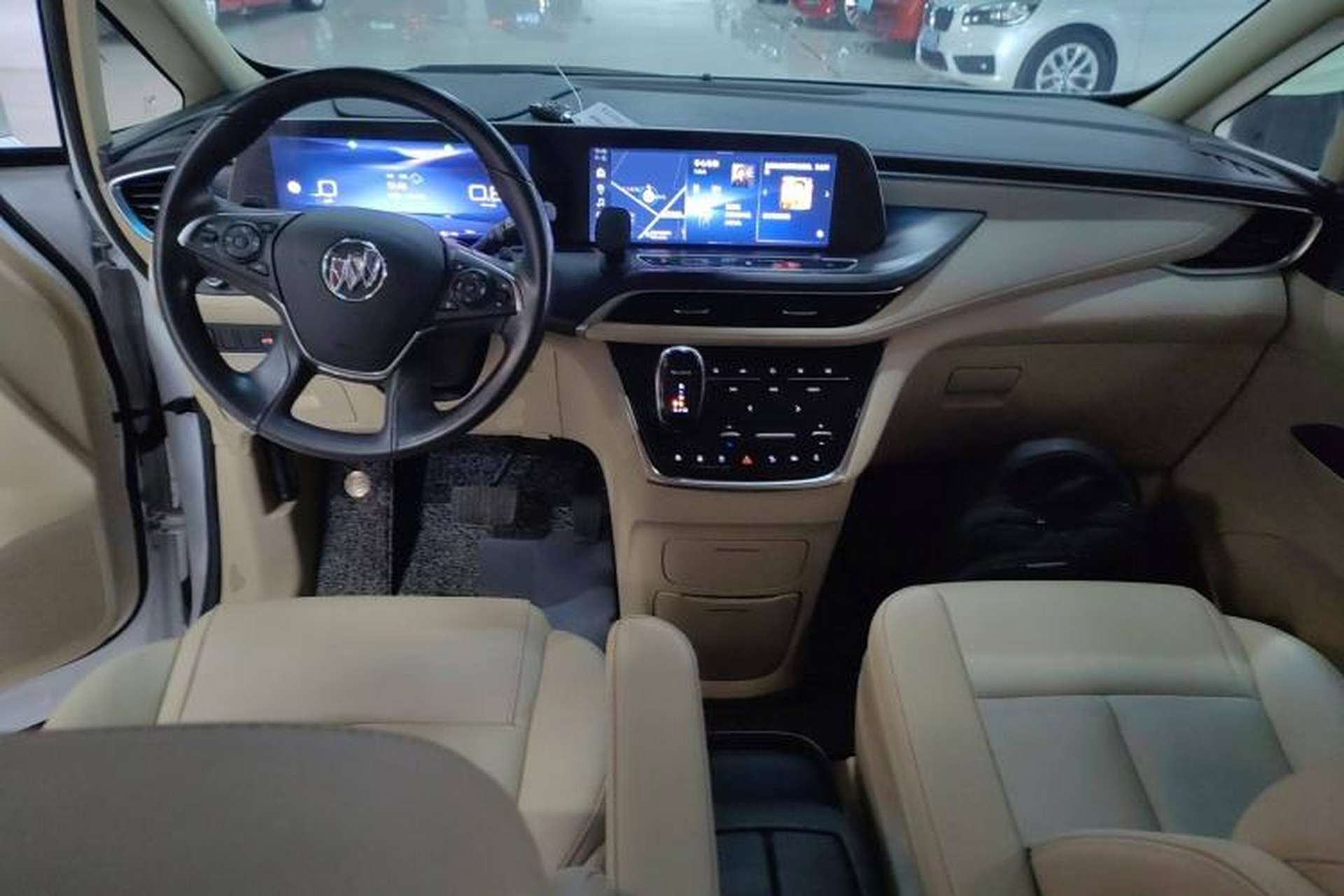 Used Buick GL8 2023 ES Lu Zun Deluxe Model Center Console