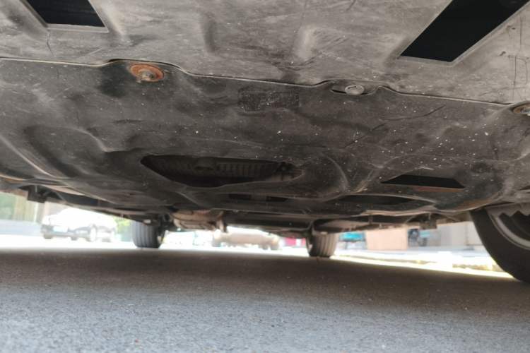 Used Buick GL8 2023 ES Lu Zun Flagship Model Chassis Front