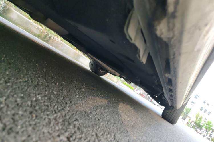 Used Buick GL8 2023 ES Lu Zun Comfort Model Chassis Front Left