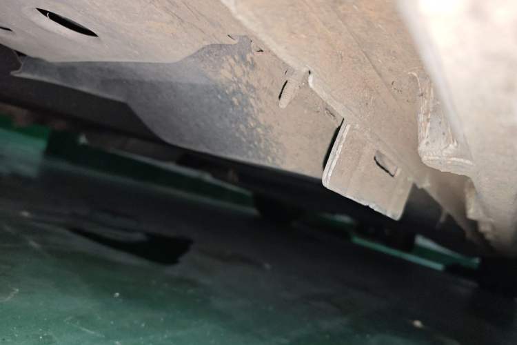 Used Buick GL8 2023 ES Lu Zun Comfort Model Chassis Front Left