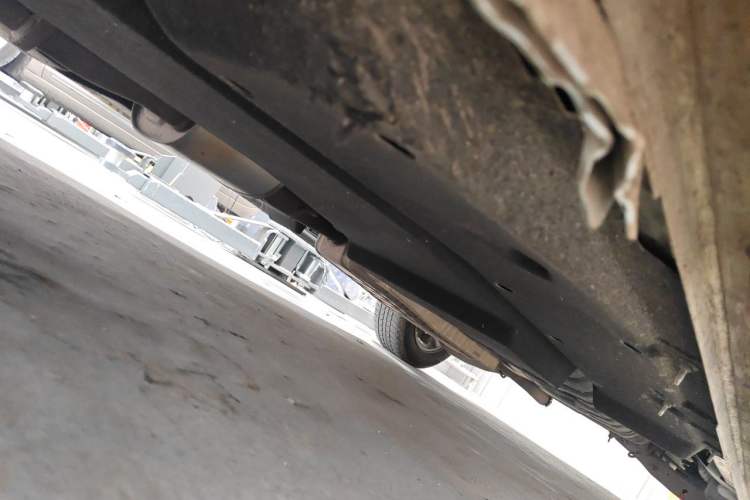 Used Buick GL8 2023 ES Lu Zun Comfort Model Chassis Front Left