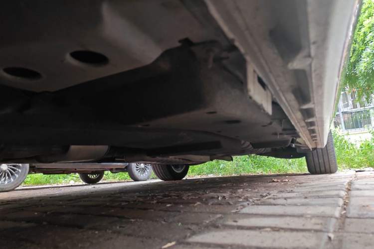 Used Buick GL8 2023 ES Lu Zun Luxury Model Chassis Front Left
