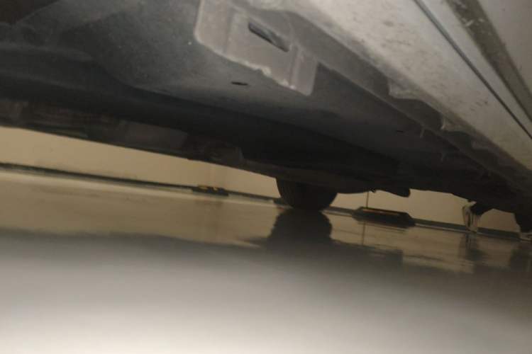 Used Buick GL8 2023 ES Lu Zun Comfort Model Chassis Front Left