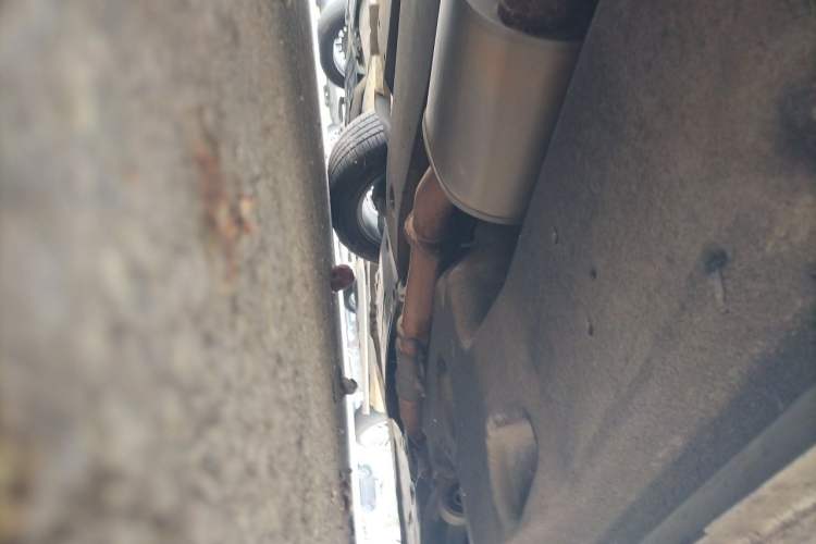 Used Buick GL8 2023 ES Lu Zun Deluxe and Yue Edition Chassis Front Right