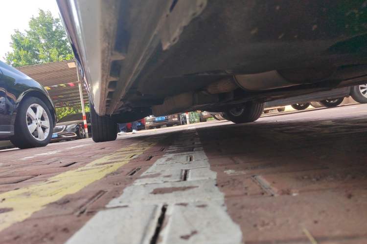 Used Buick GL8 2023 ES Lu Zun Luxury Model Chassis Front Right