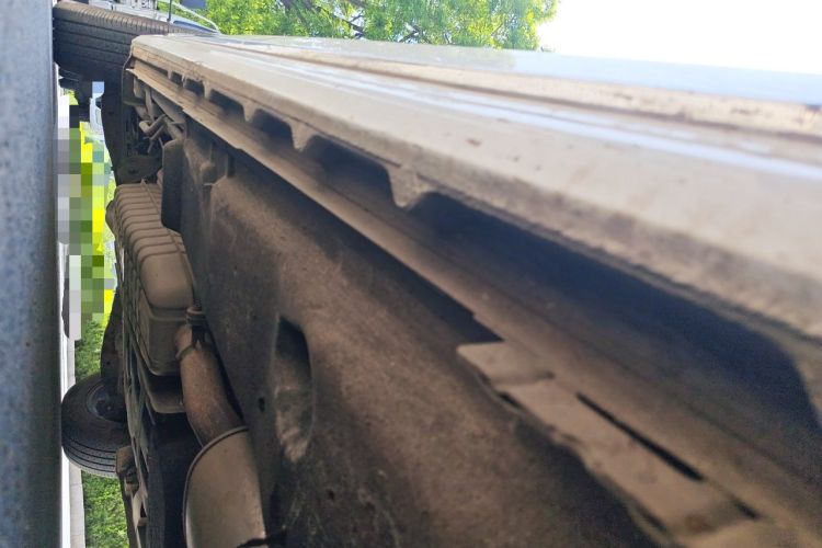 Used Buick GL8 2023 ES Lu Zun Deluxe Model Chassis Front Right
