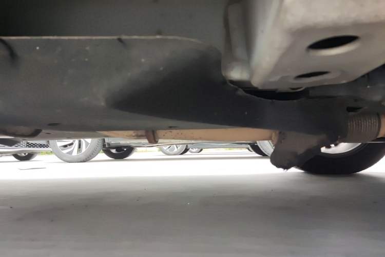 Used Buick GL8 2023 Facelifted Land Cruiser Executive Luxury Version Chassis Front Right