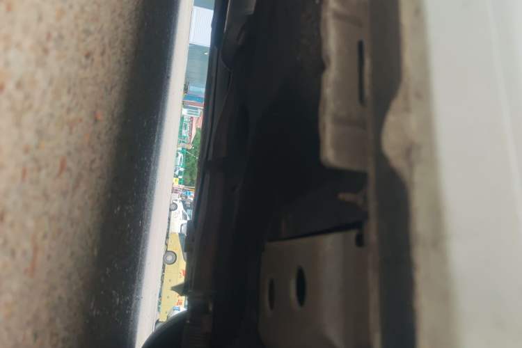 Used Buick GL8 2023 ES Lu Zun Comfort Model Chassis Front Right
