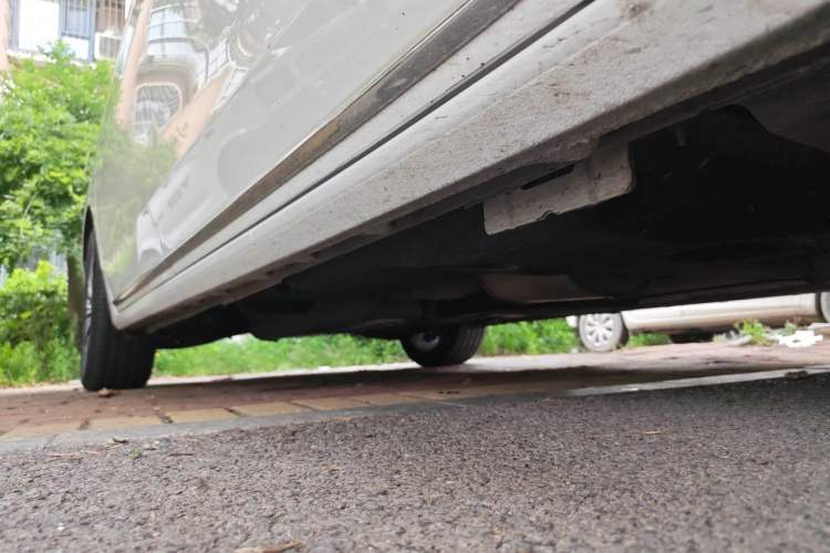 Used Buick GL8 2023 ES Lu Zun Luxury Model Chassis Front Right
