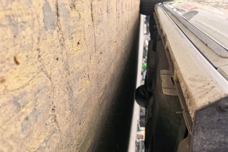 Used Buick GL8 2023 ES Lu Zun Comfort Model Chassis Front Right