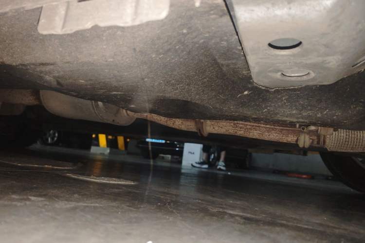 Used Buick GL8 2023 ES Lu Zun Deluxe Model Chassis Front Right