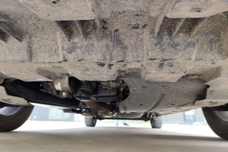 Used Buick GL8 2023 Land Executive Class 652T Luxury Model Chassis Front