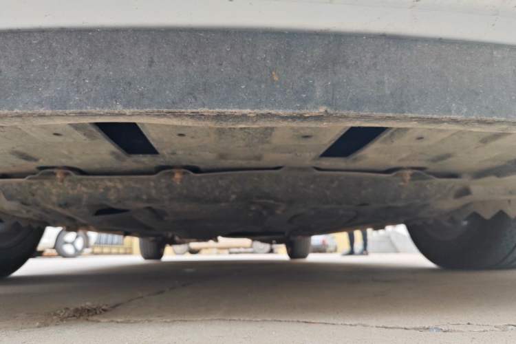 Used Buick GL8 2023 ES Lu Zun Deluxe Model Chassis Front