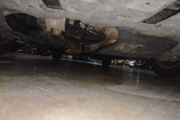 Used Buick GL8 2023 ES Lu Zun Deluxe Model Chassis Front
