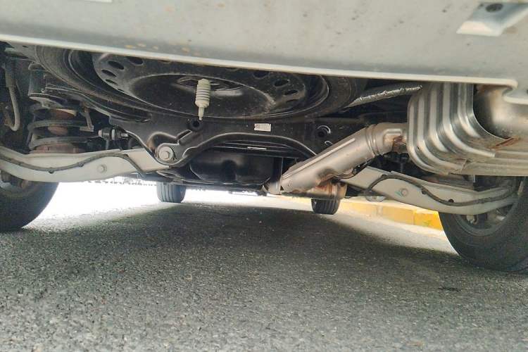 Used Buick GL8 2023 ES Lu Zun Deluxe Model Chassis Rear