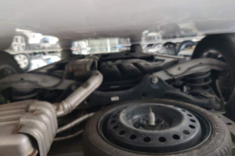 Used Buick GL8 2023 ES Lu Zun Deluxe Model Chassis Rear