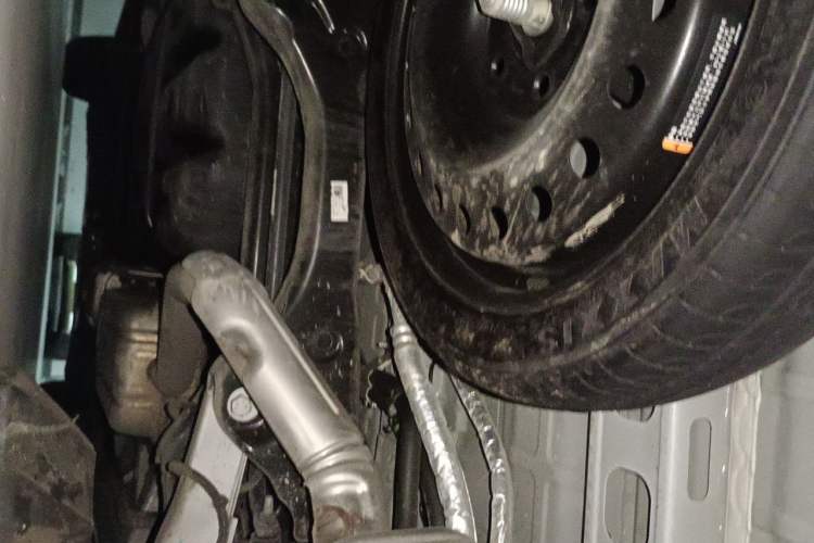 Used Buick GL8 2023 ES Lu Zun Deluxe Model Chassis Rear