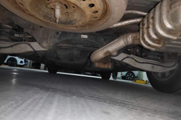 Used Buick GL8 2023 ES Lu Zun Deluxe Model Chassis Rear