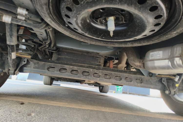 Used Buick GL8 2023 Land Executive Class Comfort Model Chassis Rear