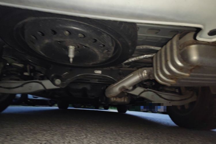 Used Buick GL8 2023 ES Lu Zun Luxury Model Chassis Rear