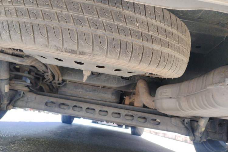 Used Buick GL8 2023 Facelifted Land Cruiser Executive Luxury Version Chassis Rear