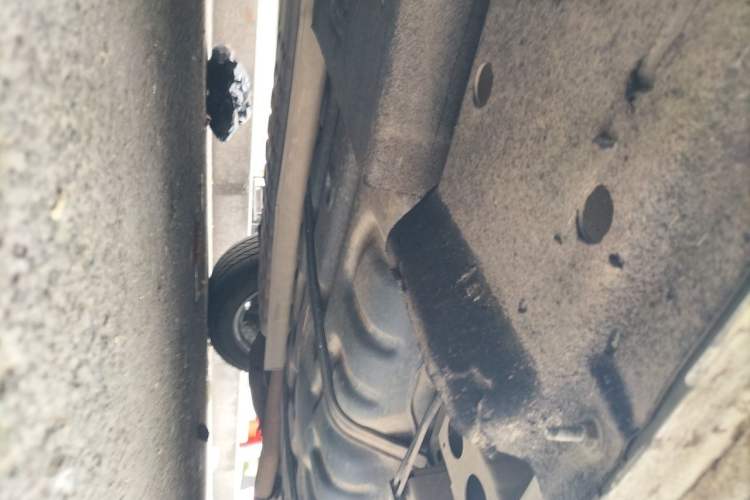 Used Buick GL8 2023 ES Lu Zun Deluxe and Yue Edition Chassis Rear Left