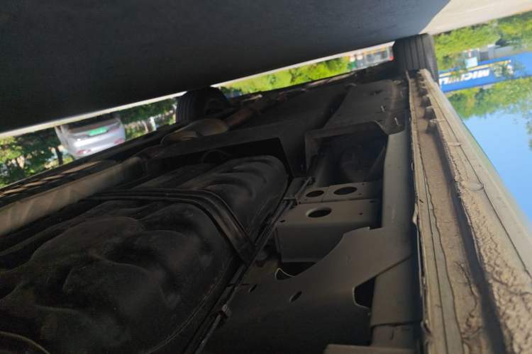 Used Buick GL8 2023 ES Lu Zun Deluxe and Yue Edition Chassis Rear Left