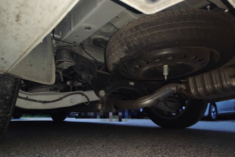 Used Buick GL8 2023 ES Lu Zun Luxury Model Chassis Rear Left