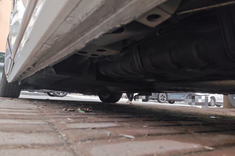 Used Buick GL8 2023 ES Lu Zun Luxury Model Chassis Rear Left