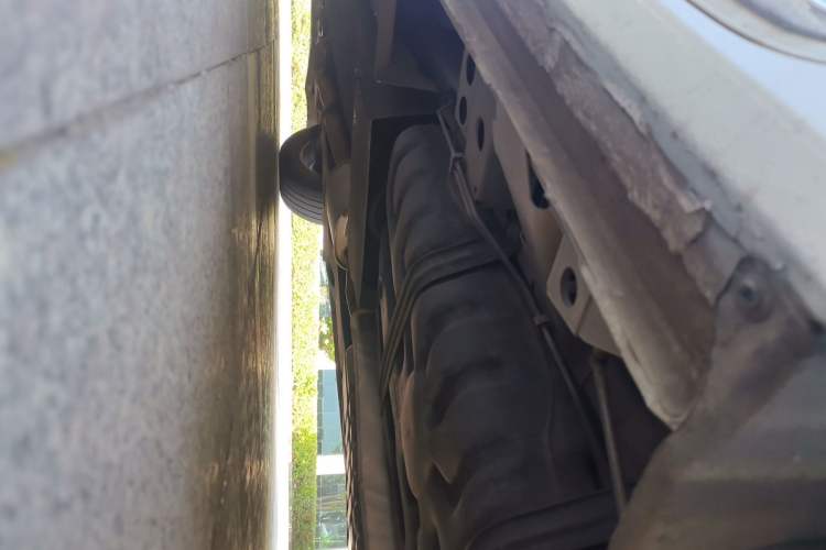 Used Buick GL8 2023 ES Lu Zun Comfort Model Chassis Rear Left