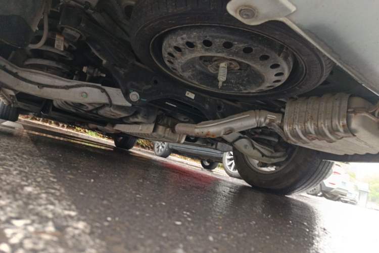 Used Buick GL8 2023 ES Lu Zun Comfort Model Chassis Rear Left