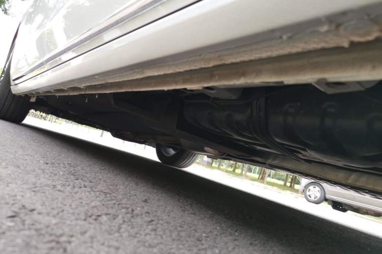 Used Buick GL8 2023 ES Lu Zun Luxury Model Chassis Rear Left