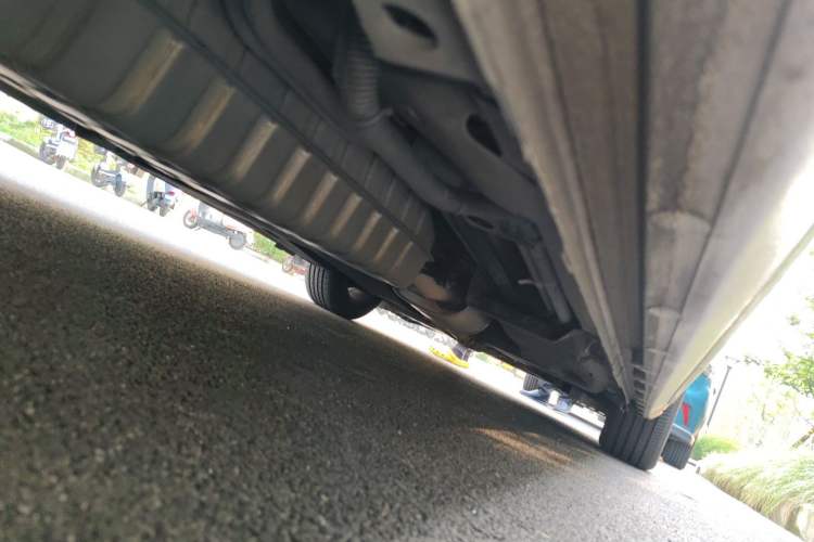Used Buick GL8 2023 ES Lu Zun Comfort Model Chassis Rear Right