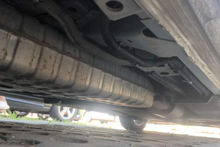 Used Buick GL8 2023 ES Lu Zun Luxury Model Chassis Rear Right