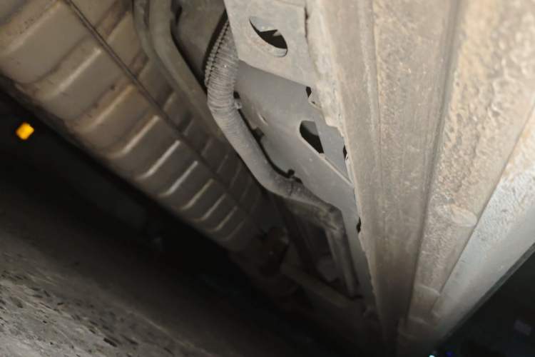 Used Buick GL8 2023 ES Lu Zun Comfort Model Chassis Rear Right