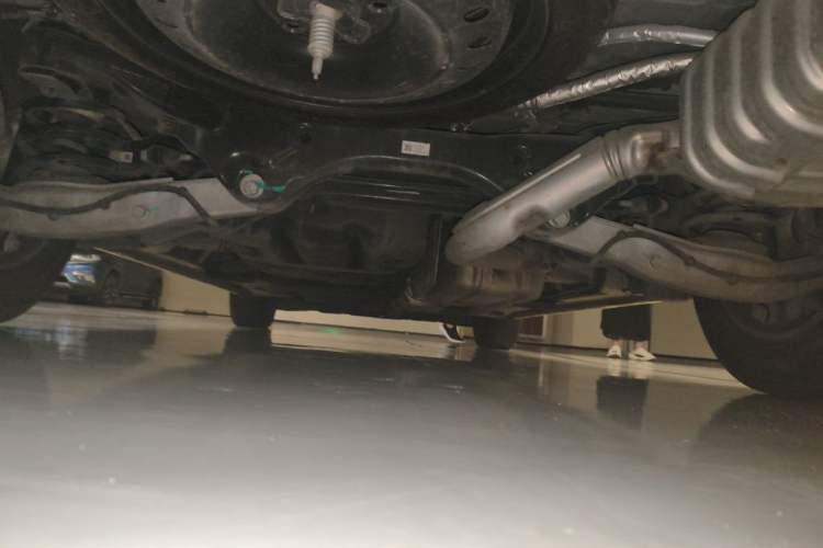 Used Buick GL8 2023 ES Lu Zun Comfort Model Chassis Rear