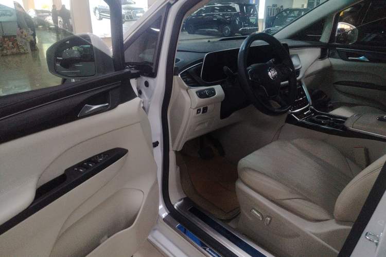 Used Buick GL8 2023 ES Lu Zun Comfort Model Driver Seat