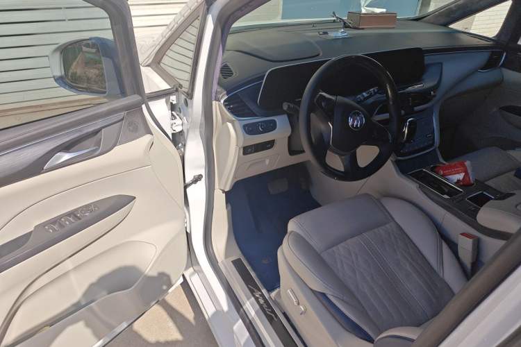 Used Buick GL8 2023 ES Lu Zun Comfort Model Driver Seat