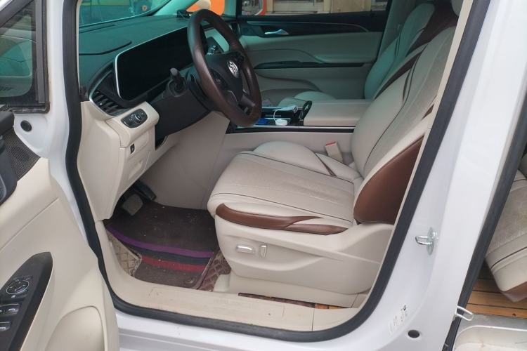 Used Buick GL8 2023 ES Lu Zun Deluxe and Yue Edition Driver Seat