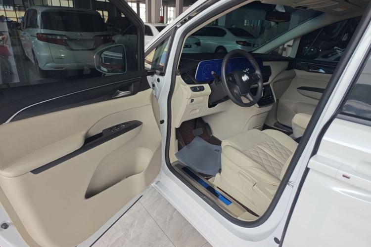 Used Buick GL8 2023 ES Lu Zun Comfort Model Driver Seat
