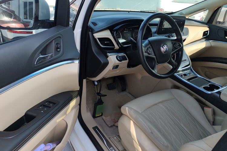 Used Buick GL8 2023 Land Executive Class Deluxe Model Driver Seat