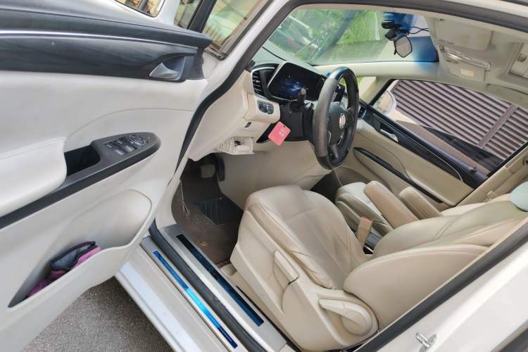 Used Buick GL8 2023 ES Lu Zun Comfort Model Driver Seat