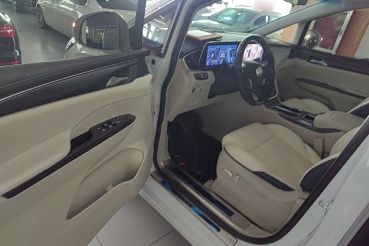 Used Buick GL8 2023 ES Lu Zun Comfort Model Driver Seat