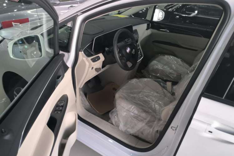 Used Buick GL8 2023 ES Lu Zun Comfort Model Driver Seat