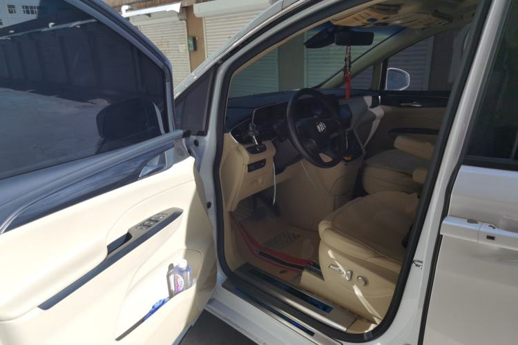 Used Buick GL8 2023 ES Lu Zun Deluxe Model Driver Seat